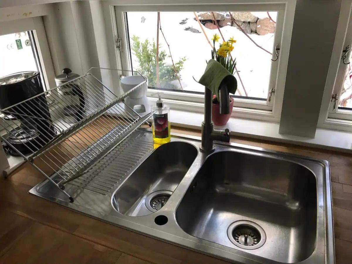 Lilla Gaeststugan Uppsala Buitenkant foto